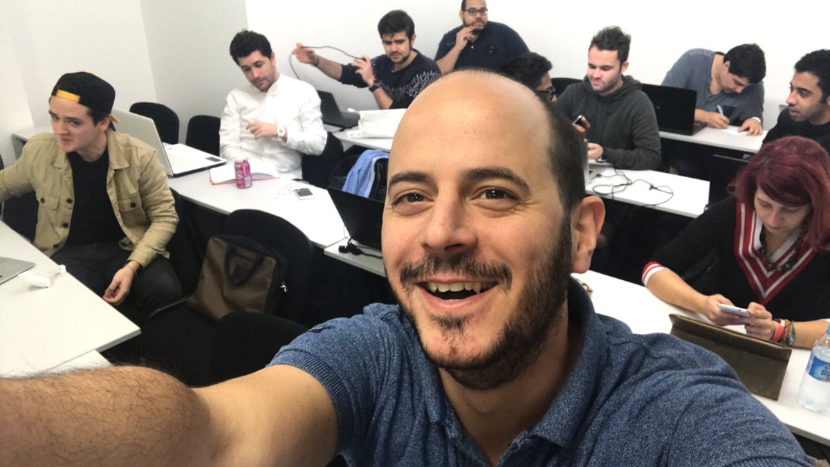 The_Mainguy's tweet image. Allez c’est parti pour le deuxième cours à l’ @inseecmba :)