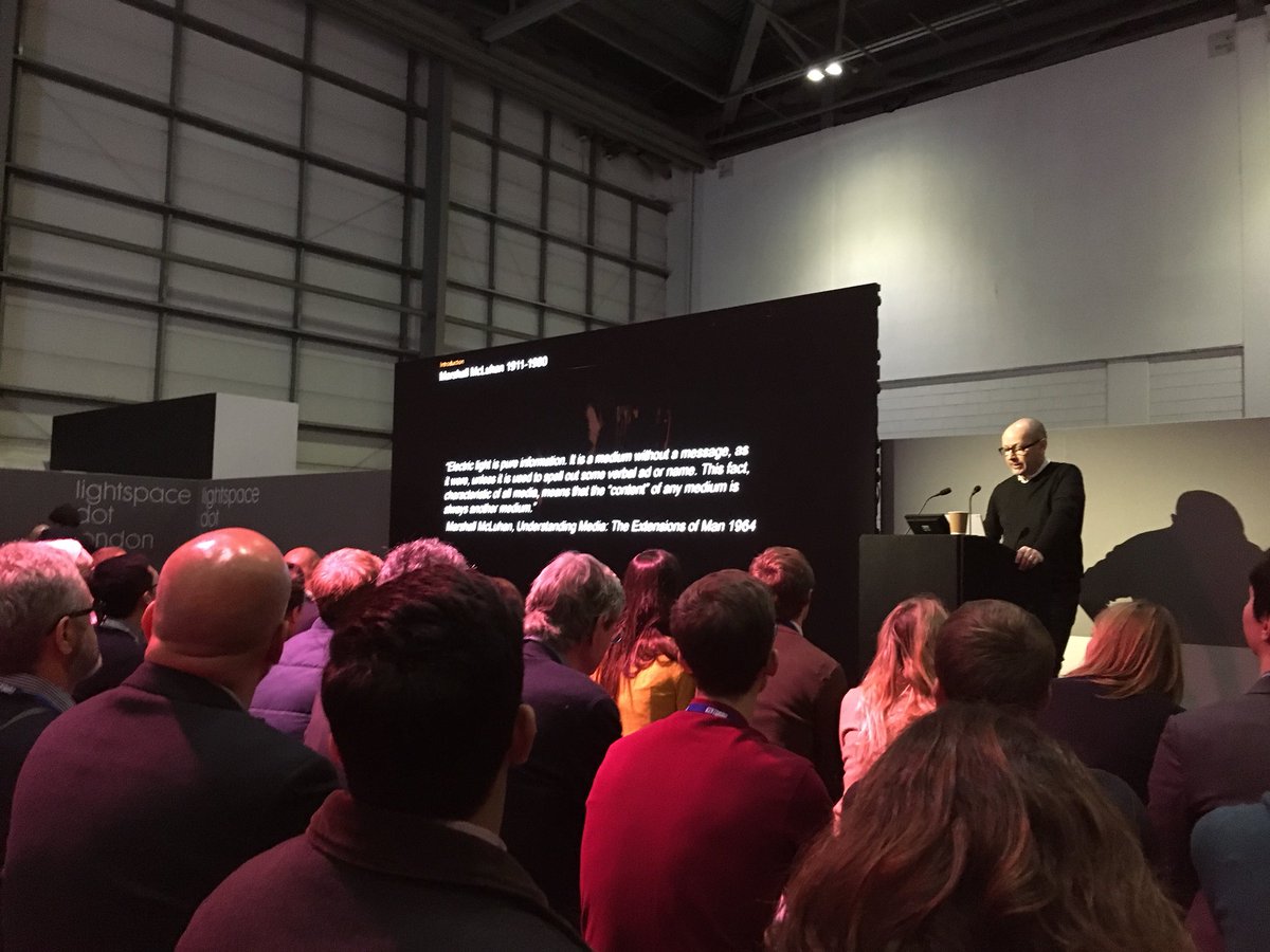 LightUpMyLife90's tweet photo. Lighting can tell a new story or reinterpret &amp; revive an old one. Completely changed how I view #architecturallighting thoroughly enjoyed this talk by Mark Major @lux_live @lightspaceshow #inspired #lighting #storytellers https://t.co/o7Fo3Z4dWH