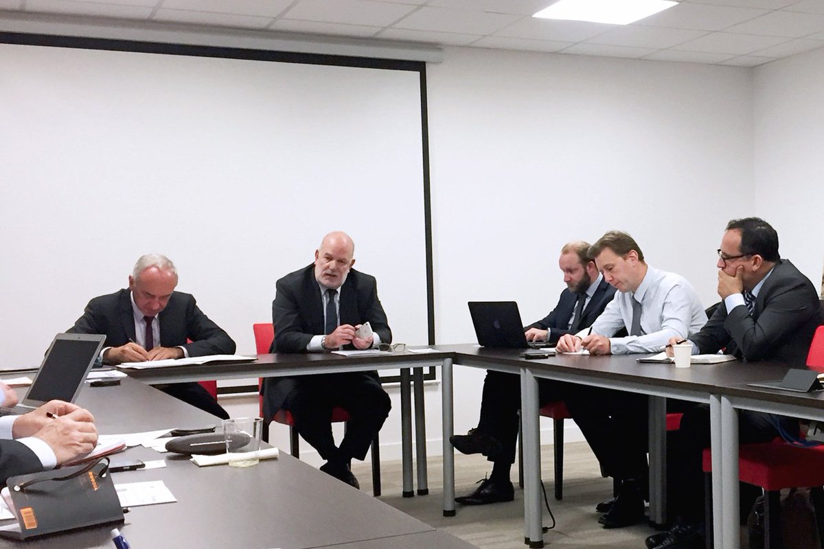 Richard Marry, membre du comité du Pilotage de la Task Force Numérique du <a href="/MEDEF_I/">MEDEF International</a> intervient aux cotés de <a href="/MarcRennard/">Marc Rennard</a>, DGA d’Orange, devant les membres du GICAT