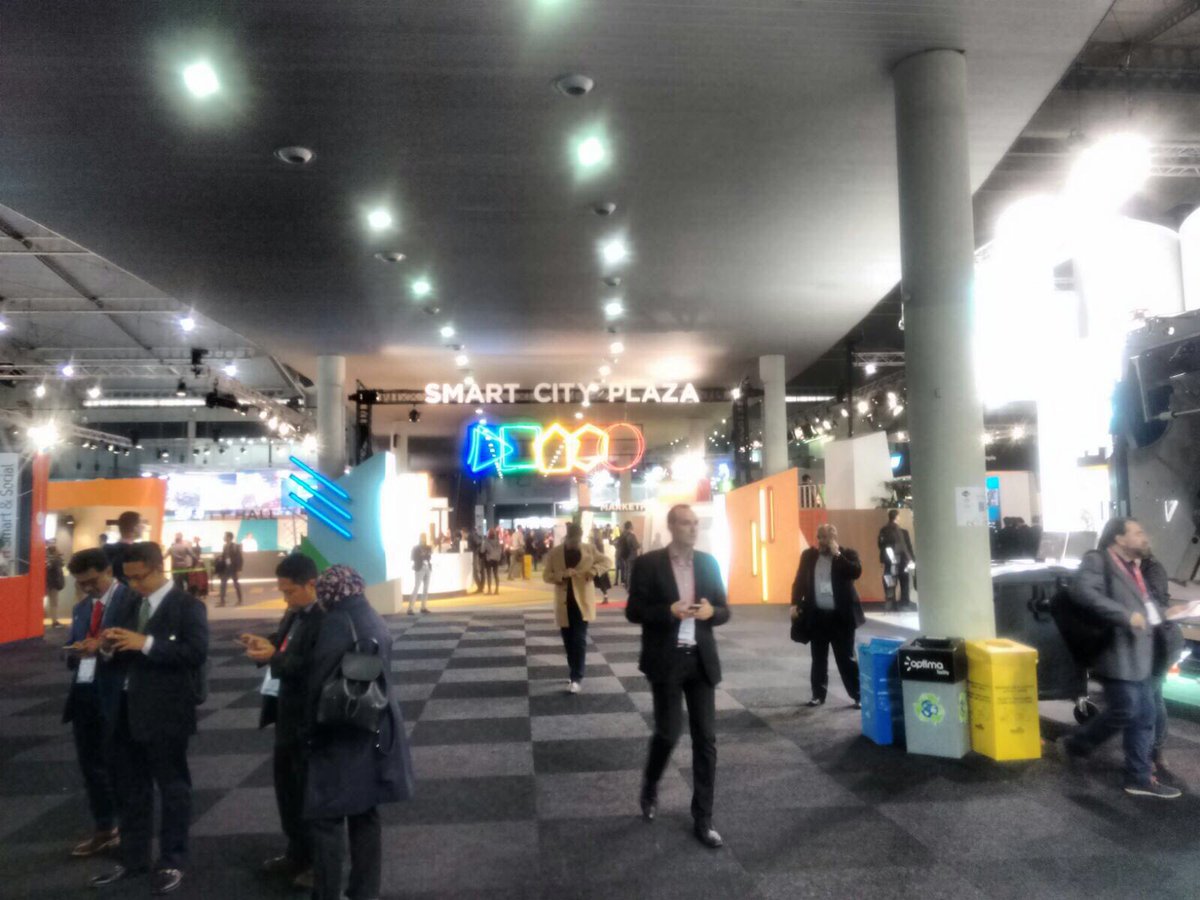 eXiT_UdG's tweet photo. Today @eXiT_UdG are attending in @SmartCityexpo in #Barcelona! https://t.co/h9TPSRcHAt #smartcityexpo #SCWEC17 #SmartCity https://t.co/ZYaZTxbBr1
