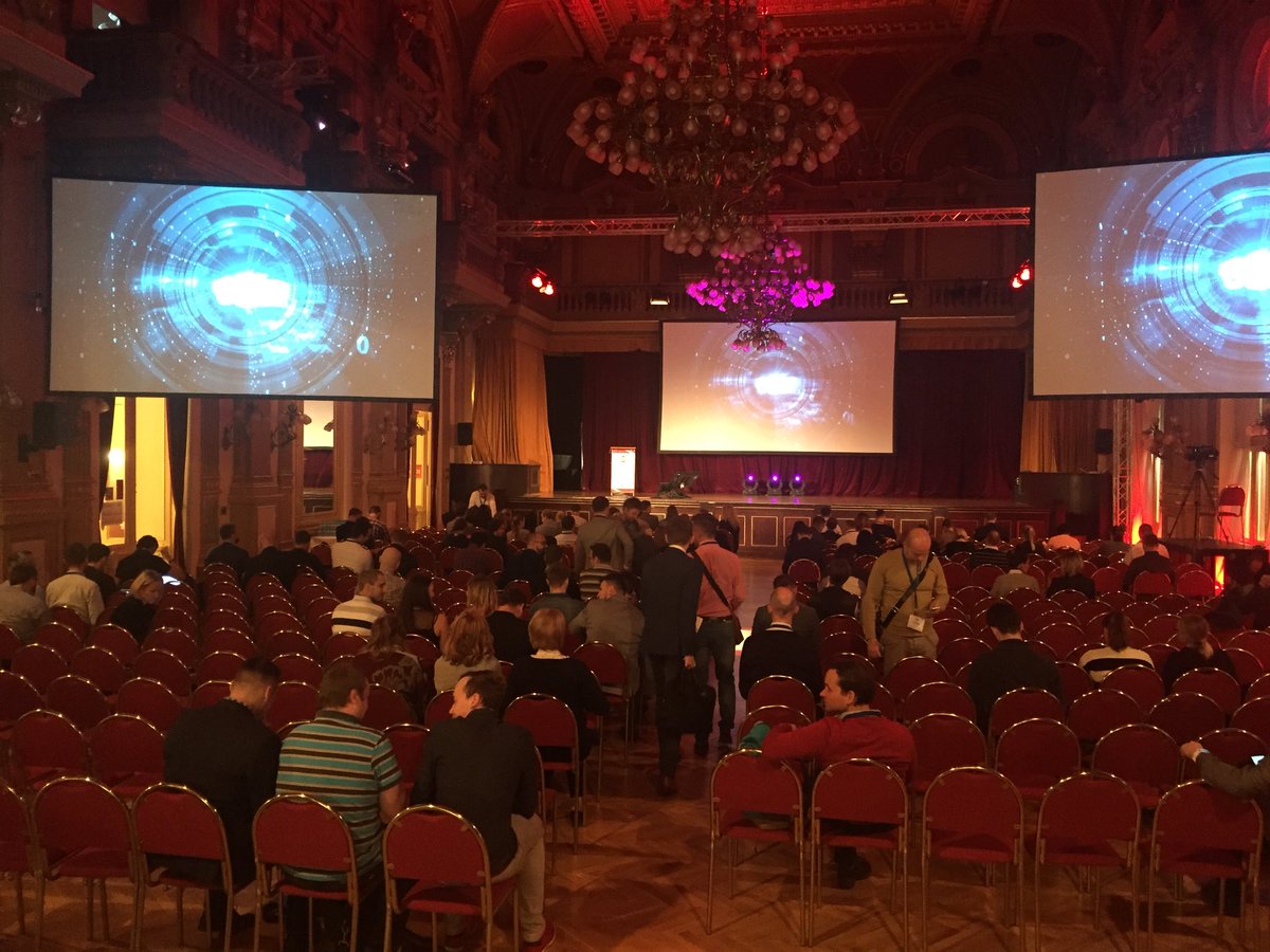 BlogTimeCz's tweet image. Konference WebTop100 #WT100 Jako nejinspratinejsi prezentace a projekt je myslím: kucharkaprodceru.cz (Jana Florentyna Zatloukalova)