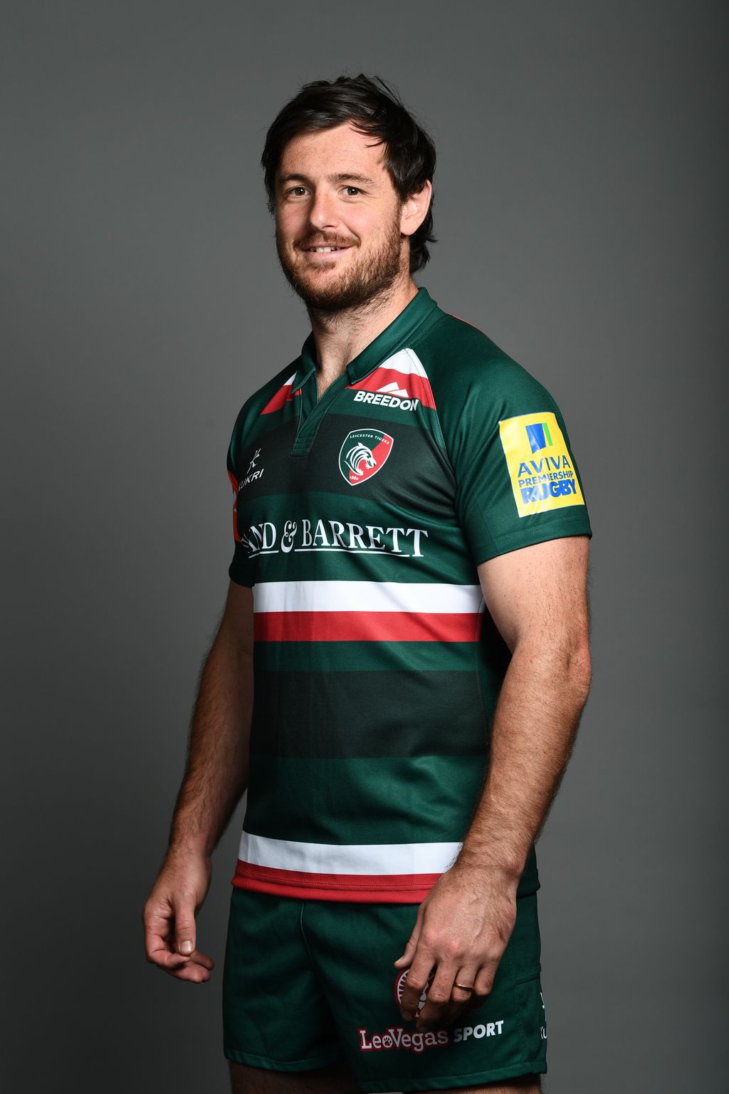Many happy returns to Matt Smith at who is 3 2 today!  Have a great birthday!   
