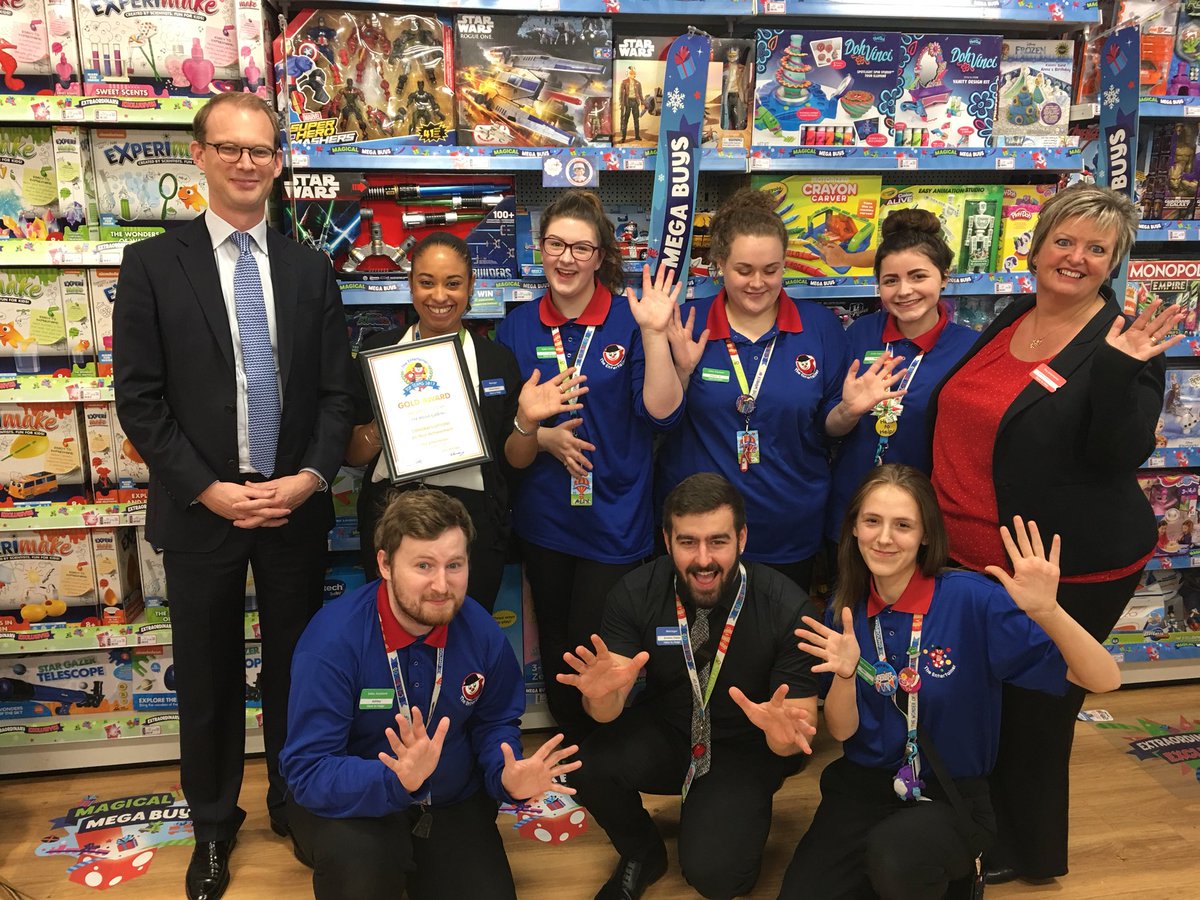 EntTopTeams's tweet photo. Bristol Galleries next, Simone’s first Top Teams....and a very excited sparkling Gold! #loudscreams #area6 #TopTeams https://t.co/fDY08RhRAK