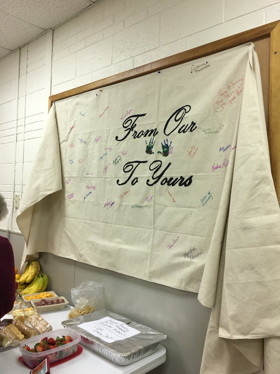 RussellAmy_87's tweet photo. #passitonECISD @BonhamOwls @juliegmarshall @EctorEagles passing it on to GREAT staff at Bonham @ttrr_ramage @KdherreraEMS @mrsddavis66 @lmnorrid @regdanlee @gonzalcr39 @kelliew41 https://t.co/wPfXeVFhFB