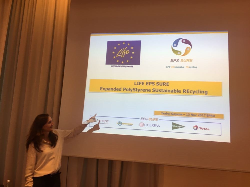Cicloplast presenta en Frankfurt en la asamblea de <a href="/EPROplastics/">EPROplasticrecycling</a> el proyecto <a href="/LifeEpsSure/">LifeEpsSure</a> iniciado en España en julio junto con <a href="/anape_eps/">anape</a> <a href="/elcorteingles/">El Corte Inglés</a> @total y #Coexpan #EconomiaCircular #ReciclajePlasticos