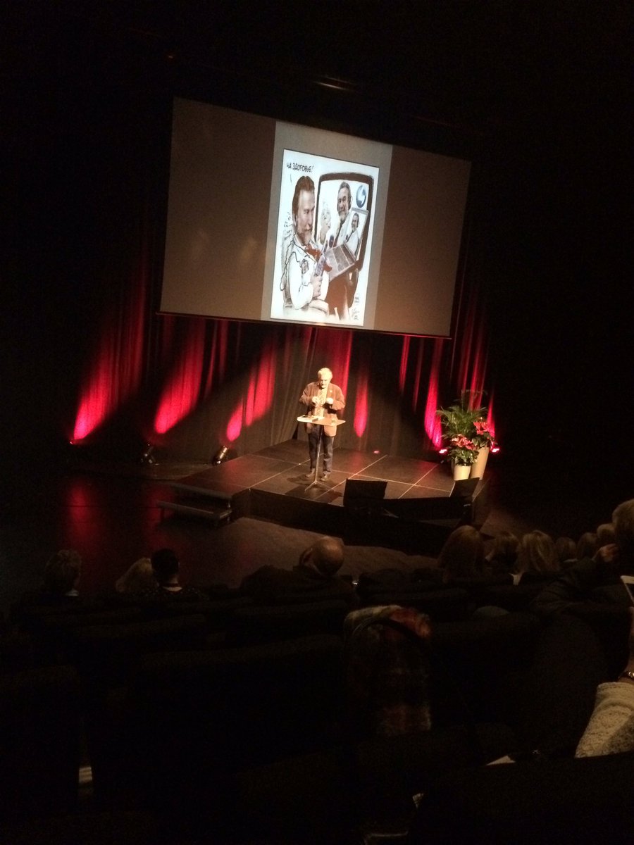ThomasAlfheim's tweet photo. "Facebook er kverulantenes teater" #vekstkonferansen https://t.co/9yhLgIYfXW