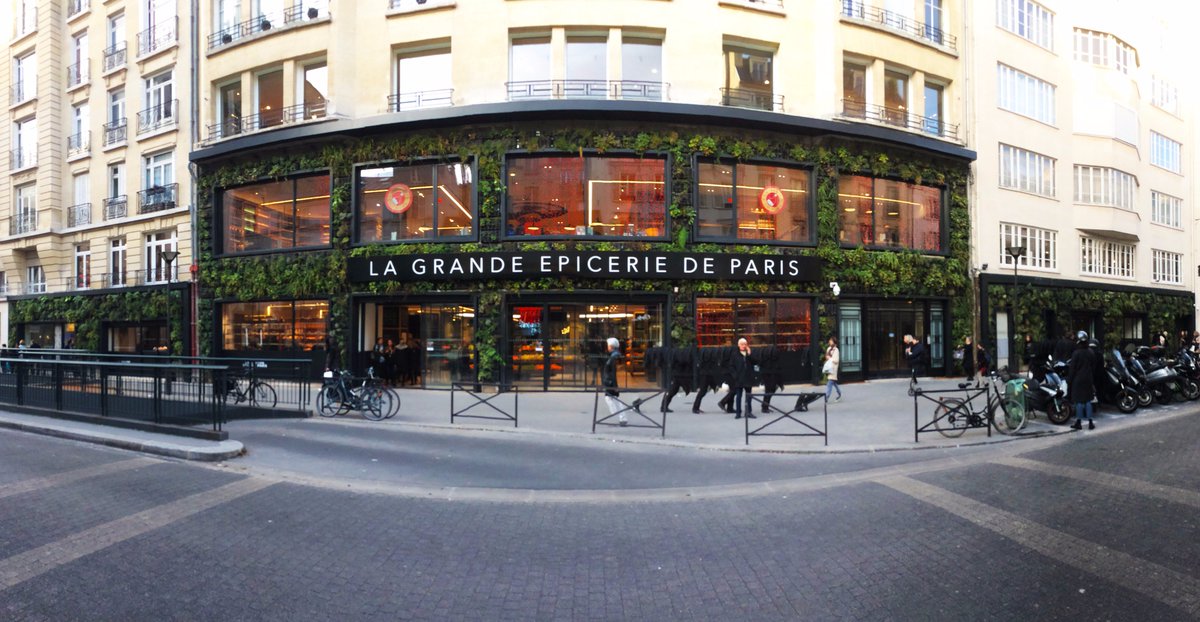 VodkaPyla's tweet photo. #VodkaPyla est ravie de faire partie de la sélection spiritueux à la @grandeepicerie de Paris rive droite, dans le 16e arrondissement. Le magasin est #magnifique, nous vous souhaitons une très belle #ouverture ! https://t.co/BCEYWznR4H