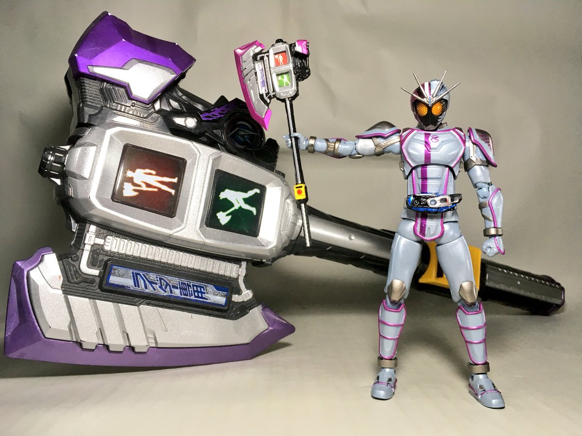 勇 はや マッテローヨ イッテイーヨ 仮面ライダーチェイサーの専用武器 シンゴウアックス 魔進の装甲から精製したシグナルチェイサーで 仮面ライダーチェイサーに変身 押しボタン式の信号を模して 必殺のアクロスブレイカーが炸裂する 勇 はや マッテローヨ イッテイーヨ 仮面ライダーチェイサーの専用武器 シンゴウアックス 魔進の装甲から精製したシグナルチェイサーで 仮面ライダーチェイサーに変身 押しボタン式の信号を模して 必殺のアクロスブレイカーが炸裂する