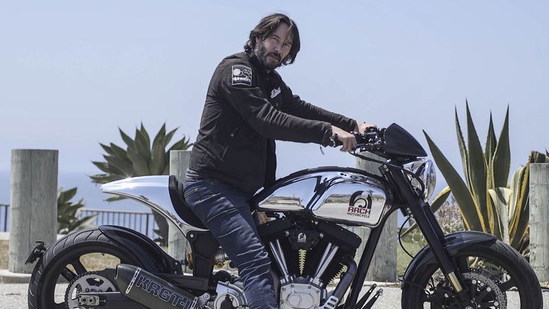 Keanu Reeves (@real_mrkreeves) on Twitter photo 
