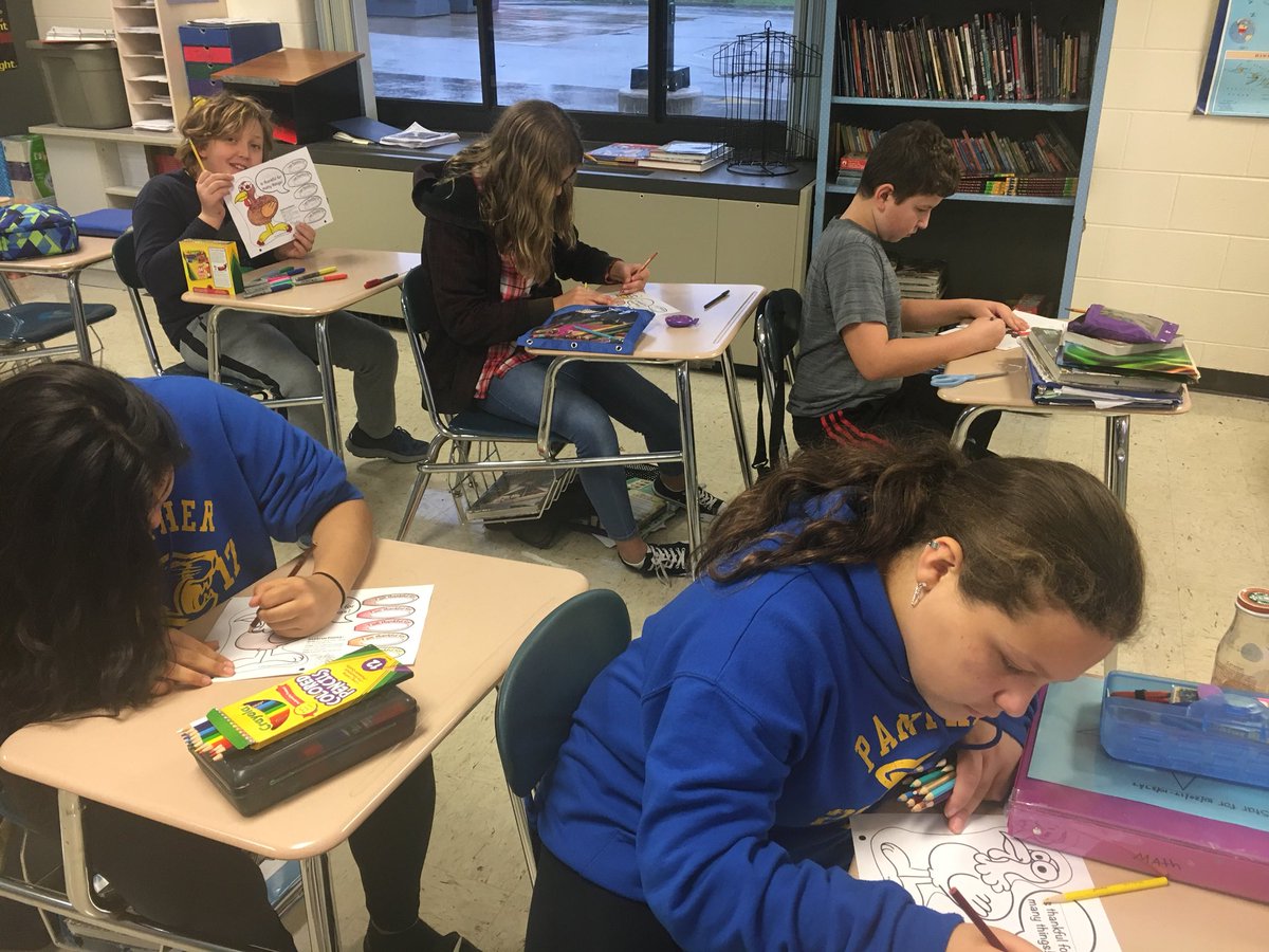 jenlarue2's tweet photo. Twins Day- coloring turkeys, eating munchkins and listening/singing along to Holiday Music during Advisory... 👯‍♂️🦃🍩🎄 https://t.co/pmpdJ88vfs