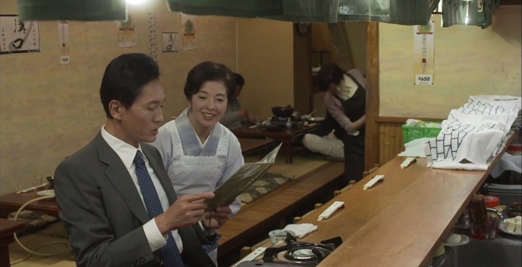 肝属兵衛 クスミさんコーナーは 上々颱風の白崎映美さんをゲストに迎え 最初から ビールで乾杯w つまみに鰹のたたきが出ました 割烹だけあって ちゃんこ以外も充実してます そして 本命のちゃんこ 1人前でもこのボリューム D Abematv 夜11 肝属兵衛 クスミさんコーナーは 上々颱風の白崎映美さんをゲストに迎え 最初から ビールで乾杯w つまみに鰹のたたきが出ました 割烹だけあって ちゃんこ以外も充実してます そして 本命のちゃんこ 1人前でもこのボリューム D Abematv 夜11