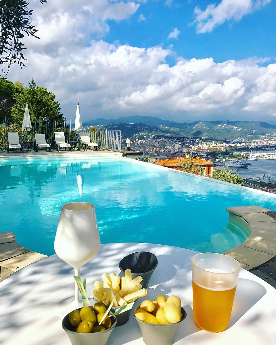 lauraHparker1's tweet photo. 💙 La Spezia #Italy 🇮🇹
Book
✈️Flight https://t.co/TXtx9hdau4
🛌Hotel https://t.co/3pVrpJmd9c
#Travel #holidays #vacation #trip #LuxuryTravel #Amazing #travelphotography #UltimateTraveller #travelling #cheapflights #cheap #cheapcruise #cheapcruises #Hotel #in #bestmoments #fun https://t.co/3dwbykMeYp