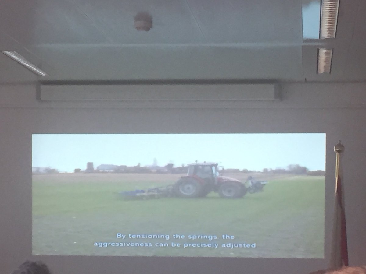 agricology's tweet photo. Combination of treffler harrow and rotative hoe = 38% reduction in weed cover but should be used as part of integrated strategies including #soilcondition #rotations and understanding #weedecology Lieven Delanote @INAGRO @BioForumVL #oknetarable #weedcontrol #weeds https://t.co/hKAmFqlAgA