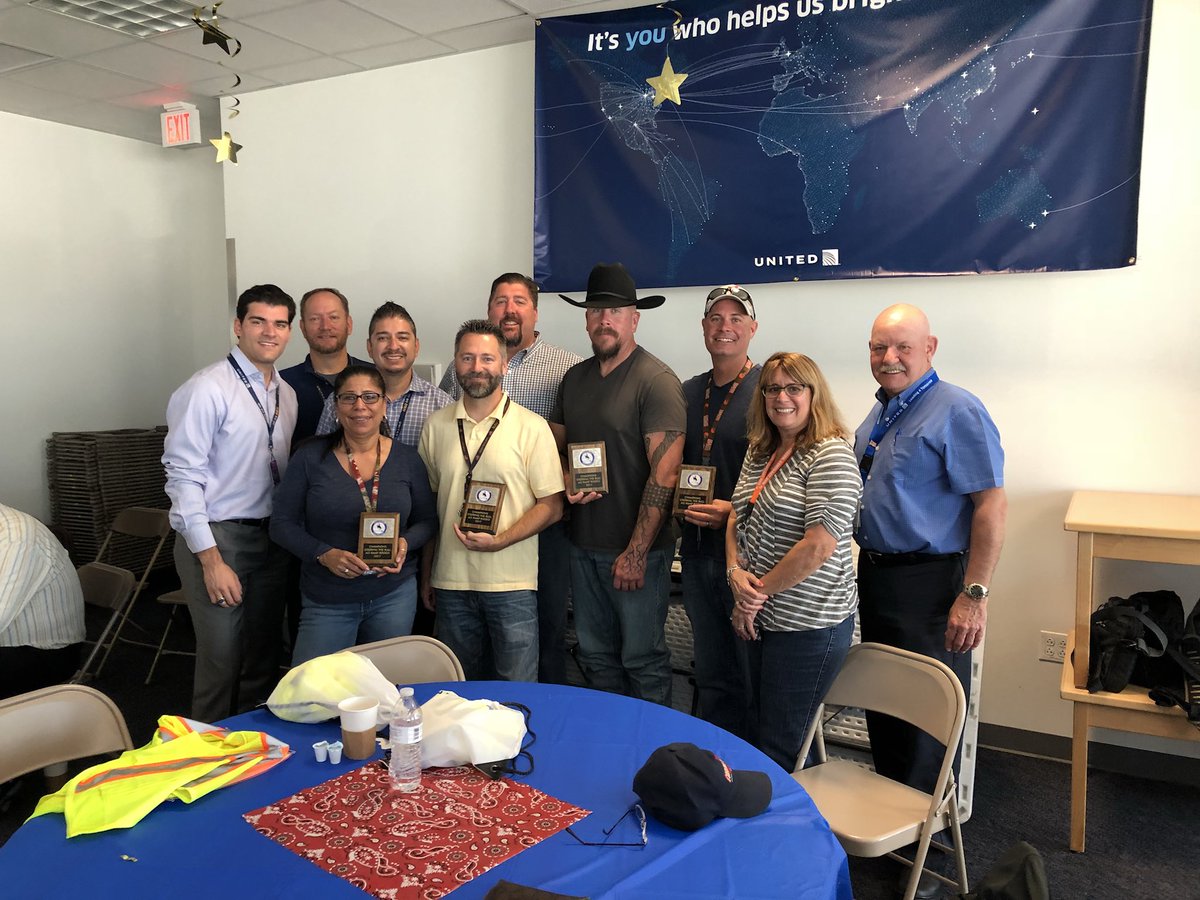 That’s a wrap! Team DEN ‘Steering the Bull - Pushback’ winners! Very proud of this team #rockingtherockies @bnogues @rad2956 @jefffredrick3 @Steveatunited @Britthatsme