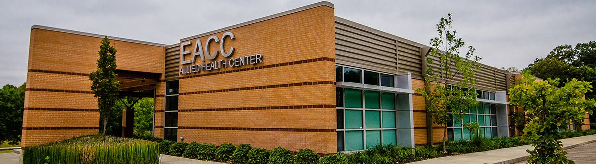 ExpectMoreAR's tweet photo. At locations in Forrest City & Wynne, @EastArCC serves East Arkansas. Students are prepared to continue education or start careers in CAD, nursing, health, justice, education, advanced manufacturing, diesel tech, microcomputing & more. #KnowThe22: https://t.co/W9TOrxKwhf https://t.co/TSC4urxUmq