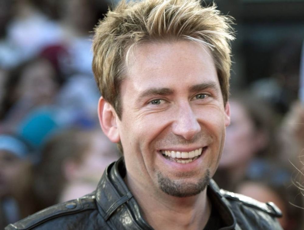 Chad Kroeger (my favorite a singer)\s birthday is today! HAPPY BIRTHDAY!!! CHAD!!!!! 