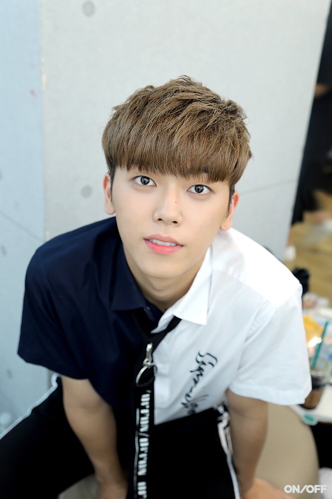 winchesterhaize's tweet photo. #HappyMKDay he deserve the world ❤❤ i Love his smile #ONF #smilesForMK https://t.co/dAvGJPrvrX