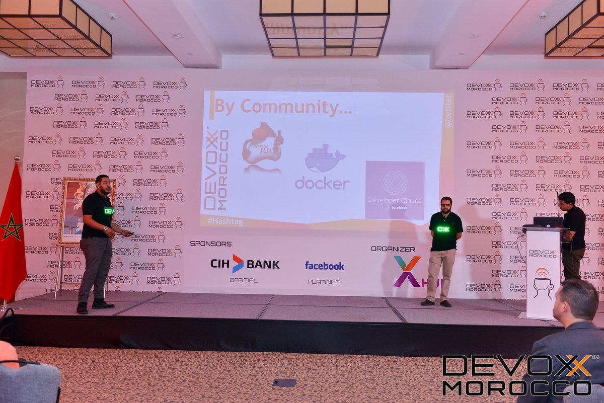 DevoxxMA's tweet photo. #DevoxxMA Opening Keynote and morning sessions.
The atmosphere is just awesome ! https://t.co/hAYJYs4rf8