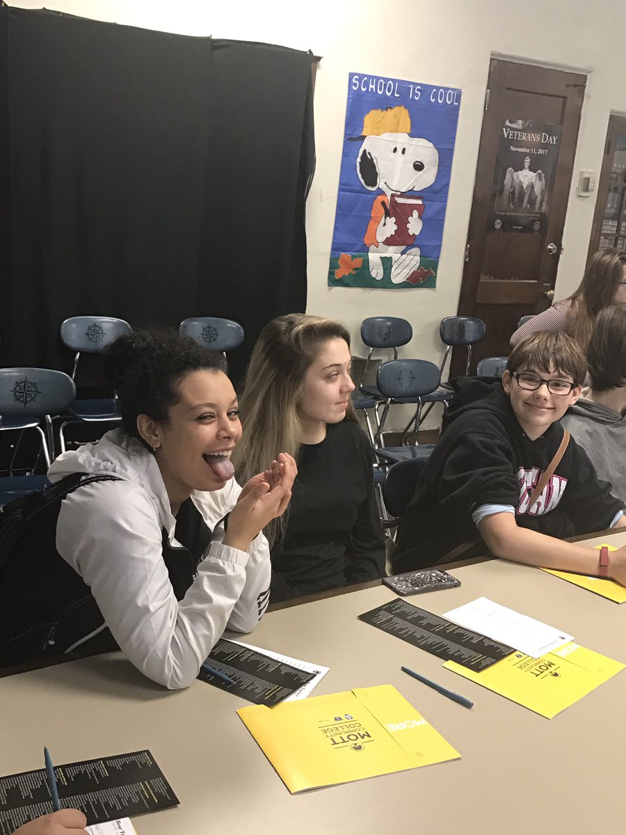 SCADragons's tweet photo. Mott Community College empowers Academy Students ! @swartz_creek https://t.co/0JbIxQ1huo