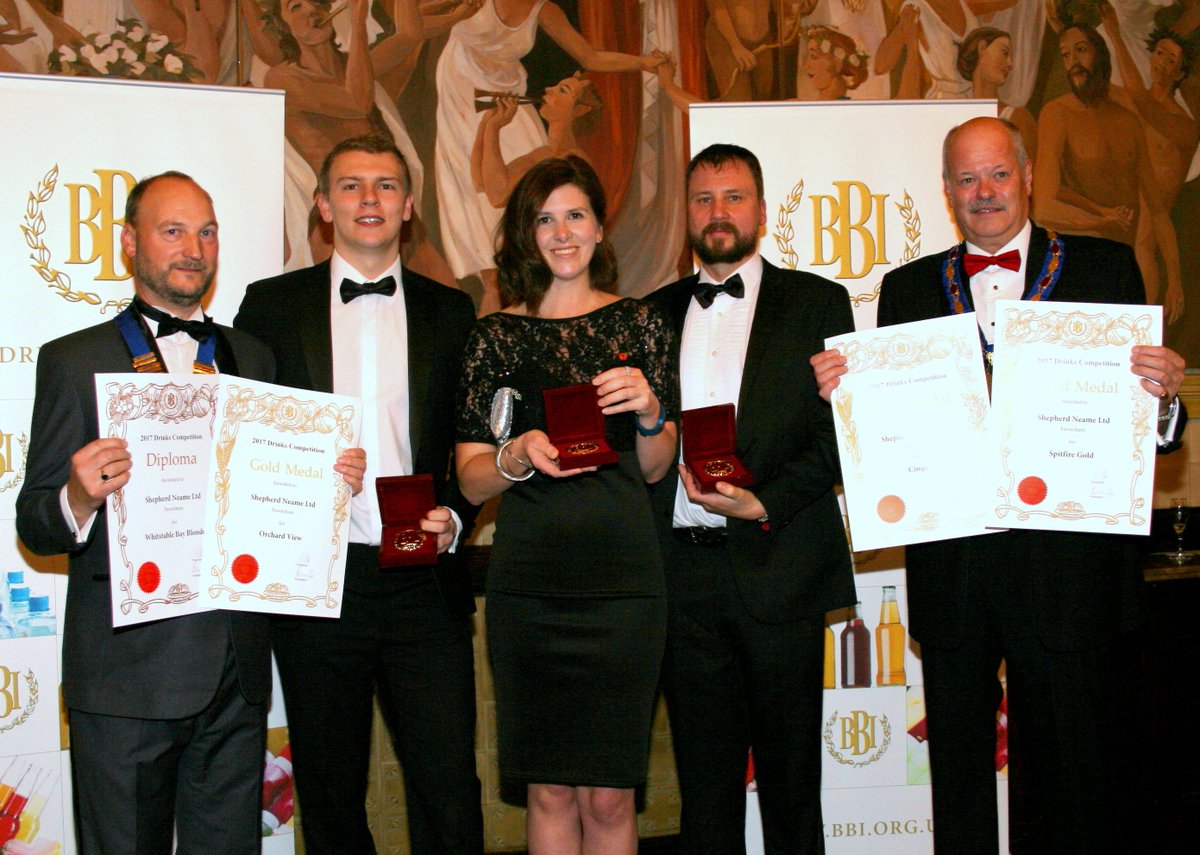 bbi_tweets's tweet photo. Another batch of awards being presented to @ShepherdNeame at the BBI Diamond Jubilee Gala Dinner. https://t.co/G5AV2R48pD