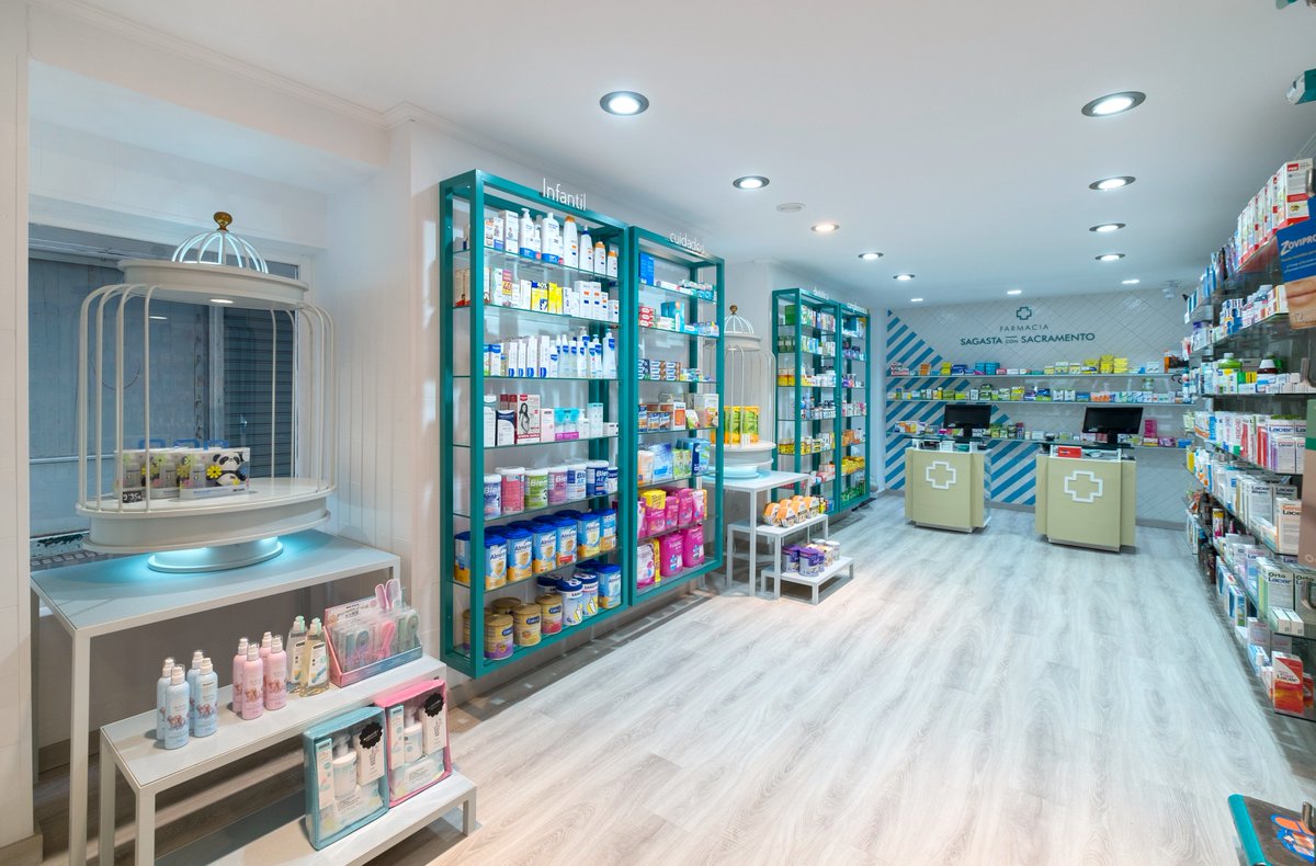 EstudioEEBA's tweet photo. Interiorismo realizado en Farmacia Sagasta con Sacramento. La salud del corazón de Cádiz @FarmaSacramento #estudio #eeba #arquitectura #comercial #interiordesign #farmacia #diseño #retail #cadiz #local #estilo #architecture #architexture #urban #design #estudioeeba #andalucia https://t.co/CaIT6zj1vW