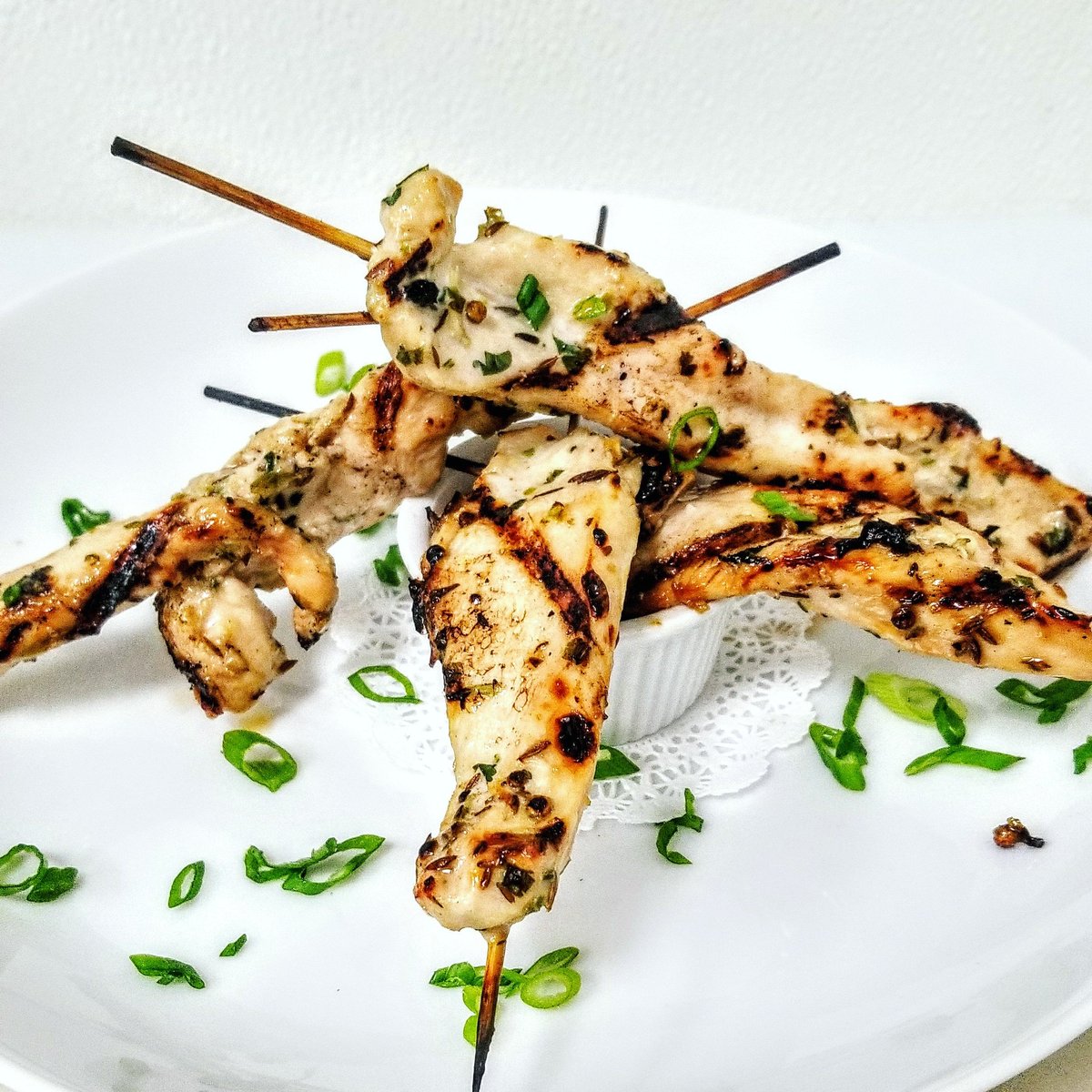HerdOnMain's tweet photo. Chicken Satay all day! 🍷
Ginger, cumin, coriander, cardamom, coconut milk.
Doors open at 4pm with happy hour from 4-7pm. See you then! #haveyouherd https://t.co/joU3vLqz59