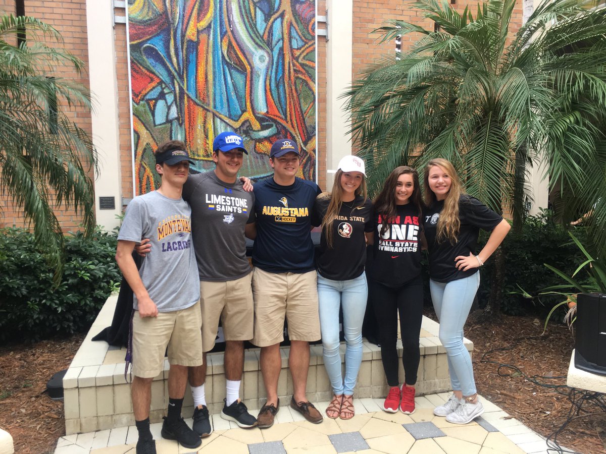 Verot_Swim&Dive (@swim_dive_verot) on Twitter photo Verot has 6 Student Athletes sign today!!!!! Verot has 6 Student Athletes sign today!!!!!