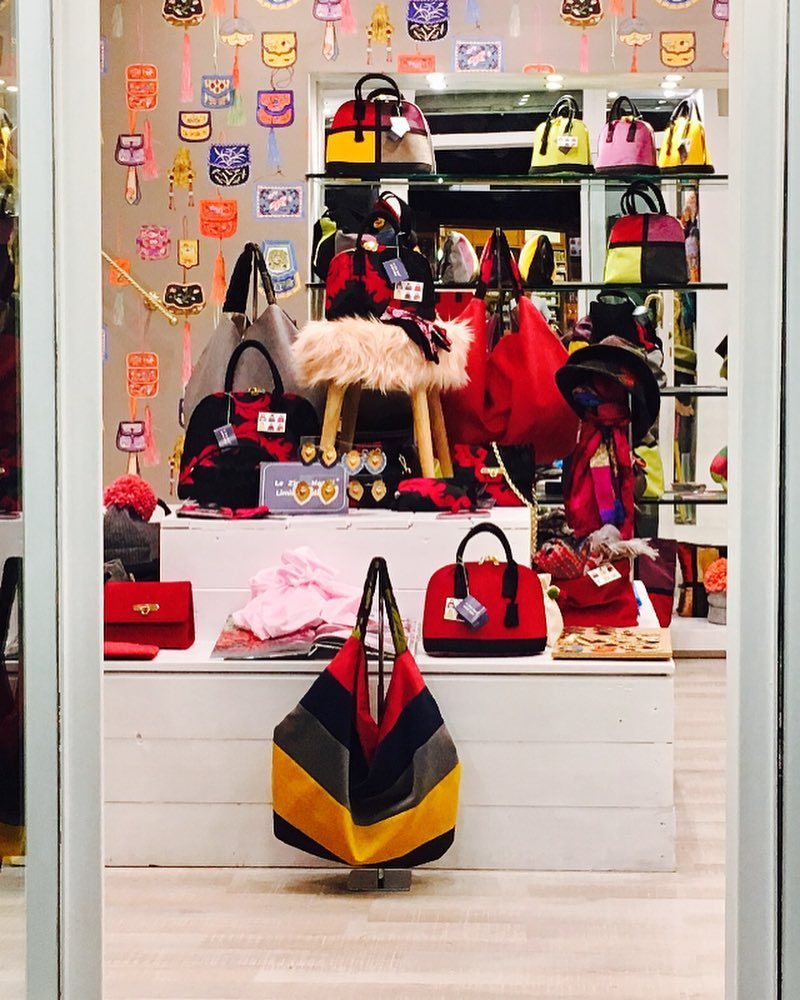 lezirrenapoli's tweet photo. The beautiful is coming#ootd #picoftheday #picofthenight #napoli #madeinitaly #madeinaples #madeinnaples #mfw #mss #newcollection #likeforf… https://t.co/uzkTCbHLr9