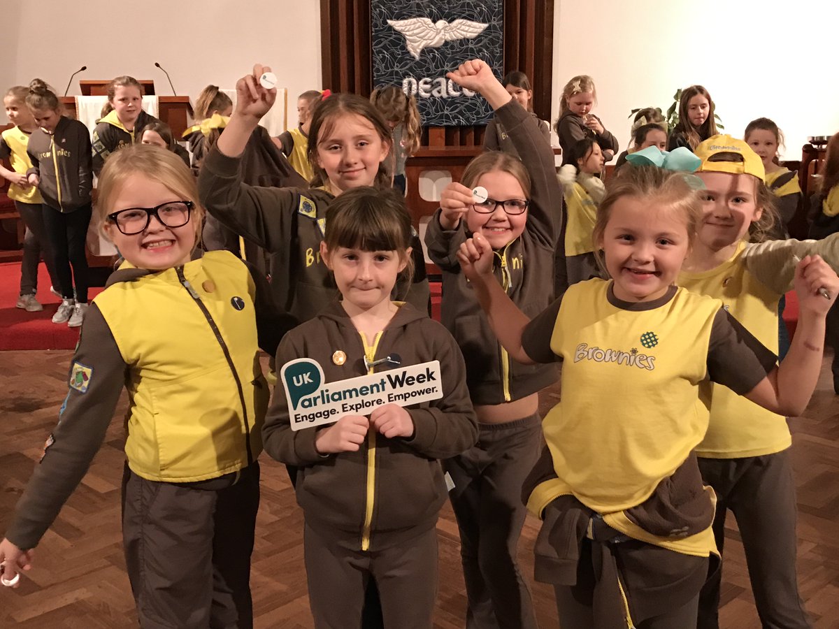 41st_rdale's tweet photo. #UKPW17 @Girlguiding_NWE brownies enjoyed the activities. Some girls really went above and beyond and acted like real Queens https://t.co/67J5BbJjiP