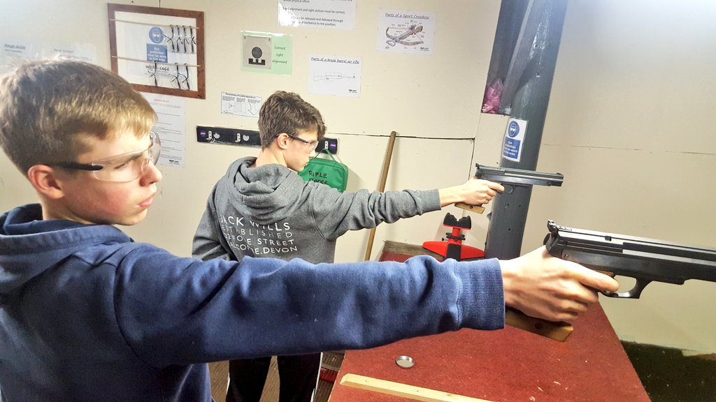 WoodSageOutdoor's tweet photo. We have had another great night learning how to shoot Target Pistols with the young people from @clitheroe_desu tonight...back to the air rifle next week to see what you can remember 😉 https://t.co/lLdY3cWxty