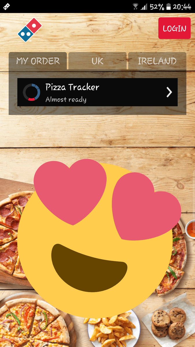 leejwesty's tweet photo. Pizza ordered....... Hurry up! #Hungry #CantBeArsedToCook #GettingFatAgain https://t.co/emEvVhUyYO