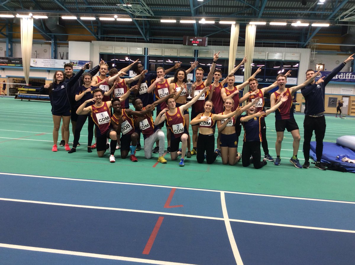 Met_athletics's tweet image. Lots of happy faces for @Met_athletics fantastic night of running , jumping and throwing #cmetvbirm2017