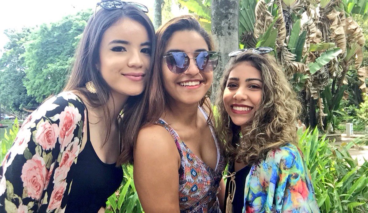 evahellen_'s tweet photo. Minhas meninas ❤️ #queridinhas https://t.co/OWB9k7NbJX