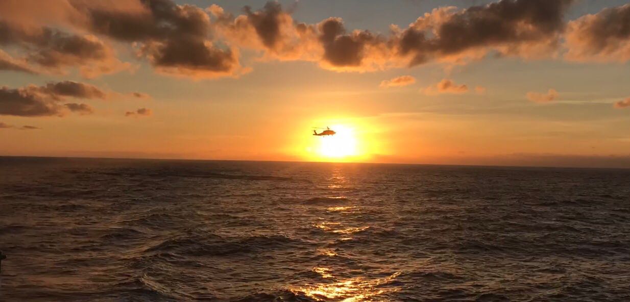 DOs8tRuWAAAmSxy.jpg:large