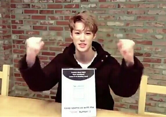 HooMonstaXBR's tweet photo. [OUTROS] "Você chorou quando abraçou o Minhyuk?"
Yoonho: Ontem eles ganharam o primeiro lugar e eu também chorei. Sempre fomos próximos e eu pensei em todos os dias que passamos juntos... Esses hyungs... MONSTA X realmente são os melhores!!

cr: hyungwonope https://t.co/uIFQEuLdLX