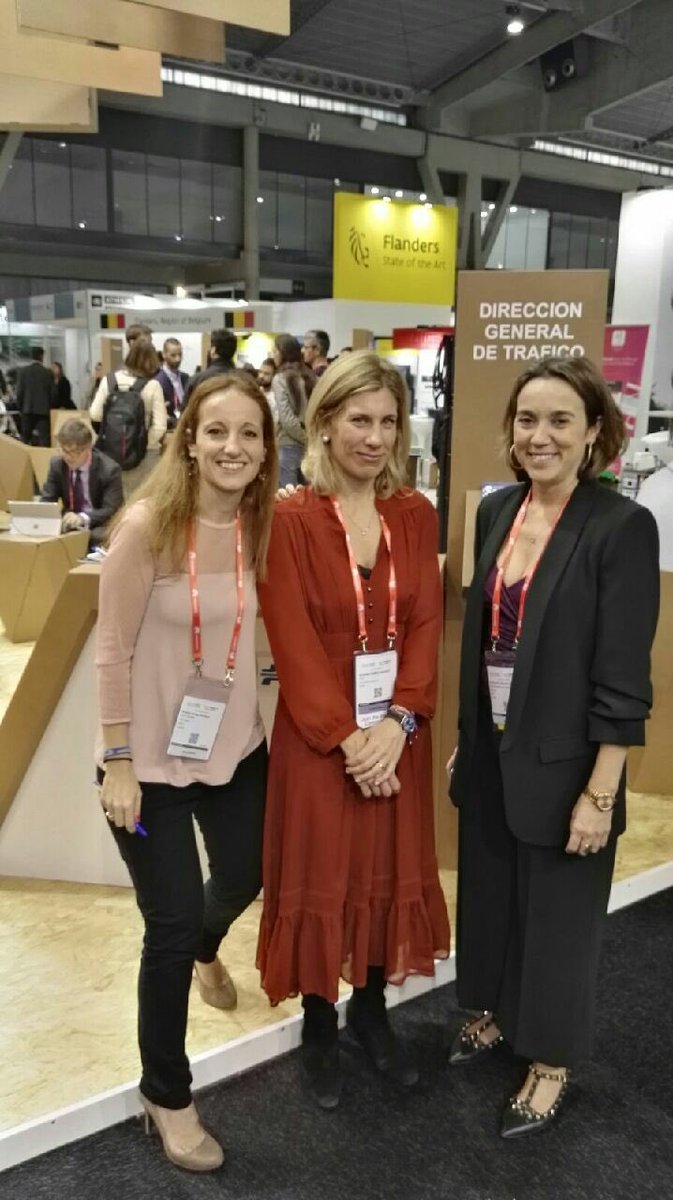 cucagamarra's tweet photo. Buena presencia riojana en #SmartCities World Congress, jornada muy interesante e intensa la q hemos compartido. #SCEWC17 #theEventForCities https://t.co/w0F6BH0TWR