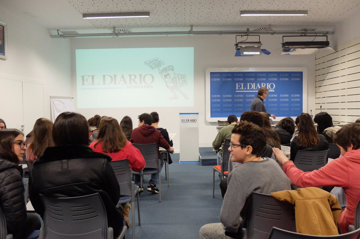 lenguaESO's tweet photo. Aquí se cocina información de nuestra región. Gracias @dmontanes 📸  https://t.co/pLD3sh047U https://t.co/pzHGFsKxo4