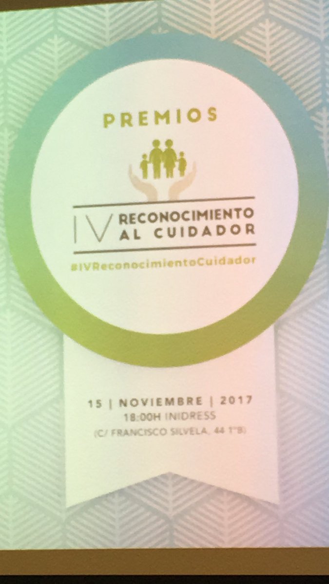 Tabu_Maria's tweet photo. El acto más entrañable y emotivo de @Inidress Aquí estamos con SEMERGENSolidaria! @SEMERGENap @rafamanuEl68 https://t.co/AUaEpTDM46