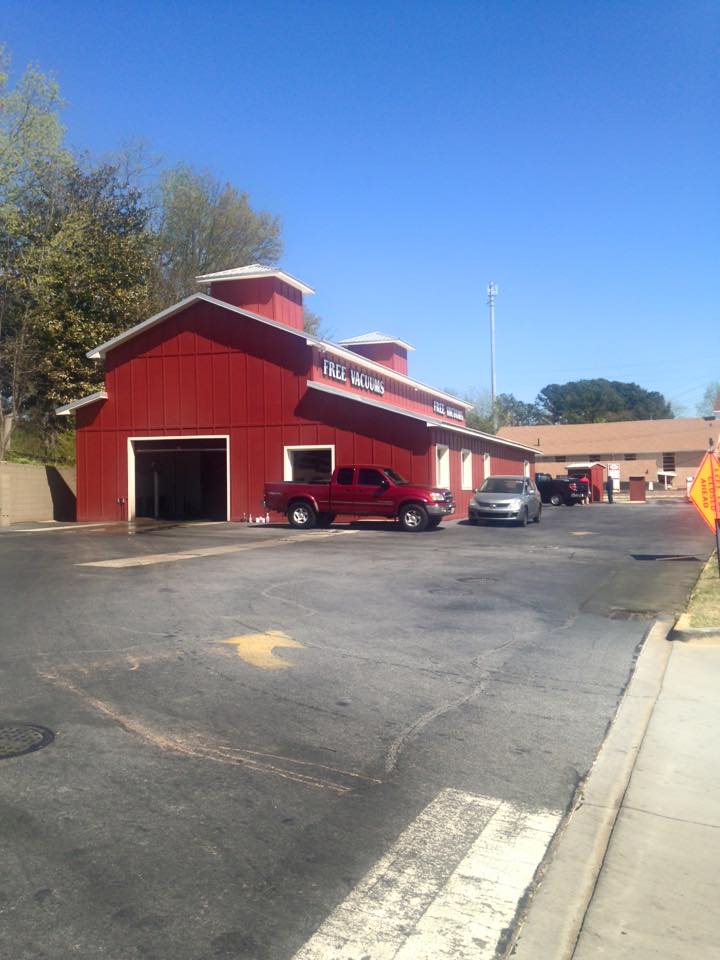 thewashbarn's tweet photo. Have you seen our barn? Full service detailing and we are available Friday, Saturday, and Sunday and by appointment all other days. #Mableton #Drivethrucarwash https://t.co/PVqrSRVdx2 https://t.co/rLAKLpWfZH