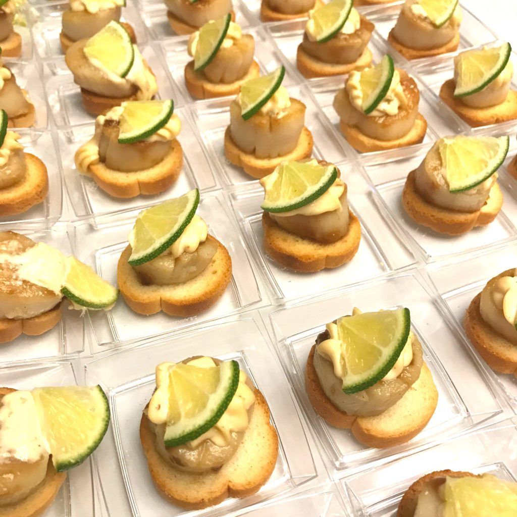 FoodWineCon's tweet photo. Check out this awesome post where @KatiesFullPlate tells you all about her experience at #FWCon! Give it a read, you'll love it! https://t.co/9q2Im2g7ng https://t.co/Qf98ukhJvK