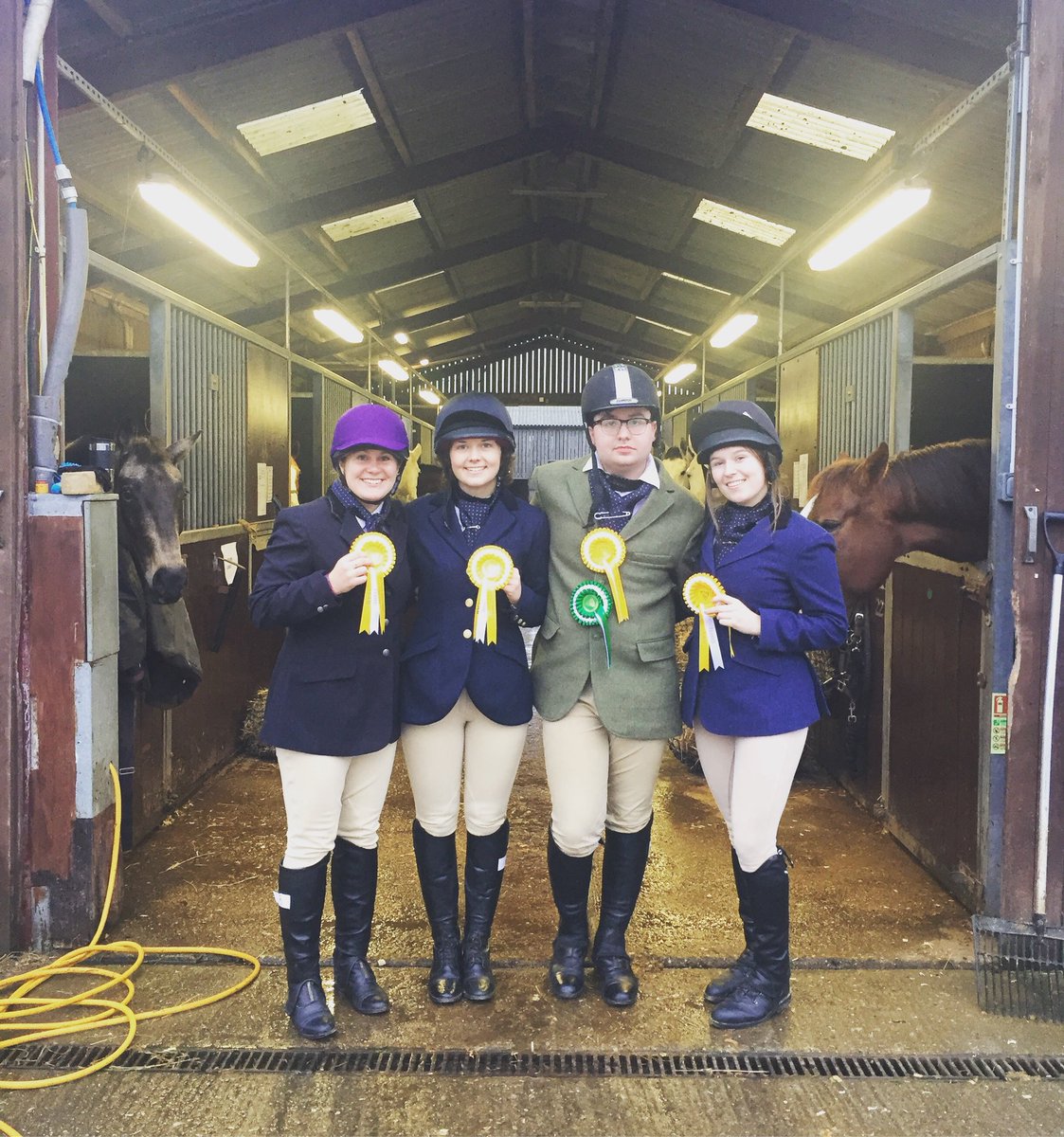 ueaequestrian's tweet image. Team 3rd today for the 2s! Massive achievement cos we normally lose lol. Plus an individual 4th for Danny at his first ever BUCS! YE BABY