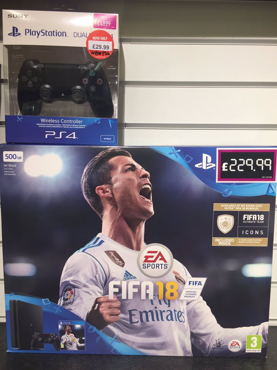 GAMEHWEST's tweet photo. Jingle bells, batman smells, and robin just dropped this FIFA 18 PS4 bundle just in time for xmas! Grab yours today! #ps4 #GAME #FIFA18 #consolebundle https://t.co/DZCpmR4Ozt