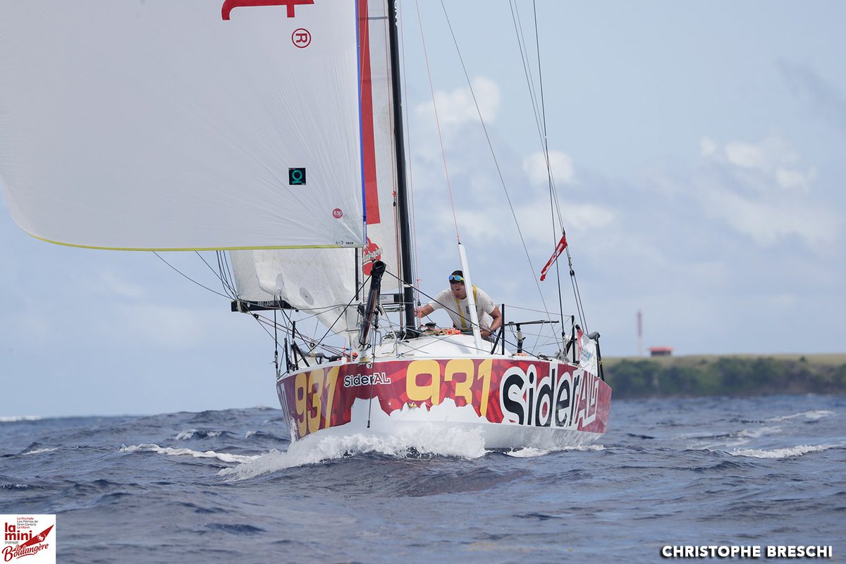 MiniTransat2019's tweet photo. ❗️[TOP ARRIVÉE]
@Fornarosailing  (Sidéral), est arrivé 4ème en proto à 17 heures, 58 minutes, 20 secondes.
Tps de course sur la 2ème étape : 14j3h50m20sec à 8,65 noeuds de moyenne.
#MiniTransatLaBoulangère https://t.co/MIIMw1UPnR