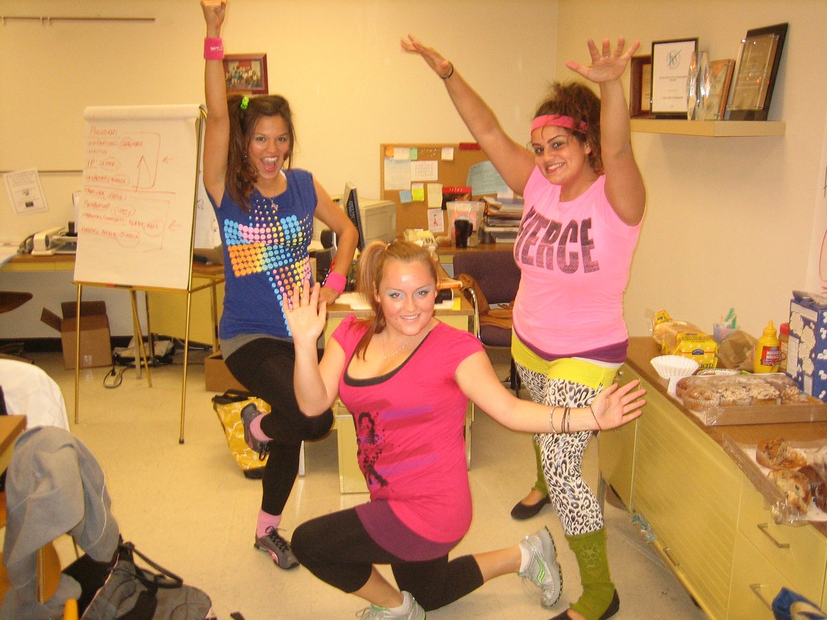 UH_NonprofitLDR's tweet photo. #WackyWednesday from our 2002 80s gathering. Ohh the fun!!! #AH4LIFE #AH2NLA #whyCNP #futureCNP #UH #NLA #GoCoogs #nonprofitLIFE #25years https://t.co/JXutitC0aE