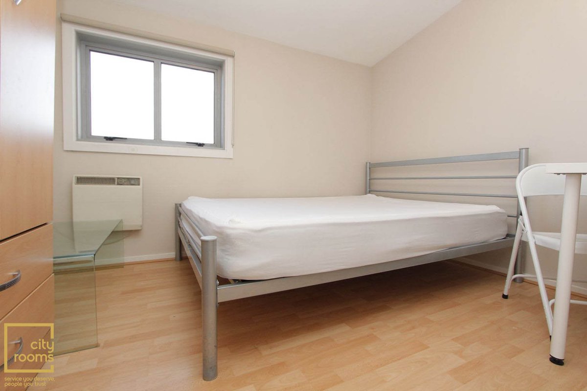 cityroomslondon's tweet photo. This beautifully modern double room in Woolwich Manor Way E16 will be available to rent from 2nd December. Interested? Find out more below!

https://t.co/EiykUlyEKo
#cityrooms #london #flatshare #property #woolwich #manorway #e16 https://t.co/jPnbqX8oZe