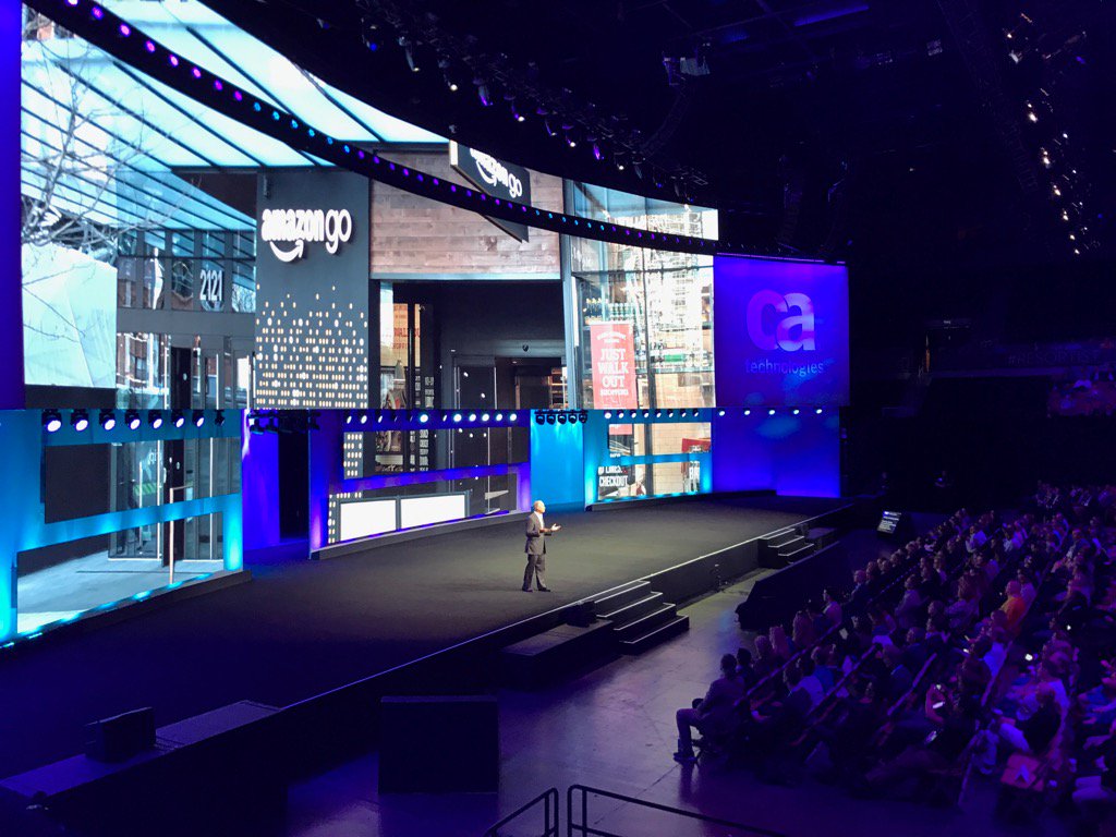 emrbaysal's tweet photo. #CaWorld17 https://t.co/vrRHeXqPyO