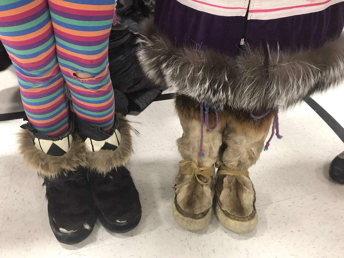 AkNativeCharter's tweet photo. Students and teachers  @AkNativeCharter #RockYourMocs today! https://t.co/oV4CL3yG1k