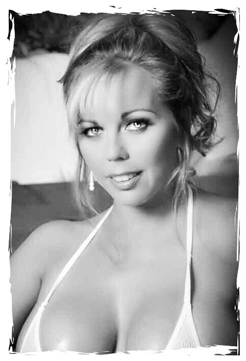 I'm Home ❤️ #imback #rebuild #amberathome #amberbach #amberisbach #milf #pornstar #mommygotboobs https://t.co/SpbQNV6Nqy