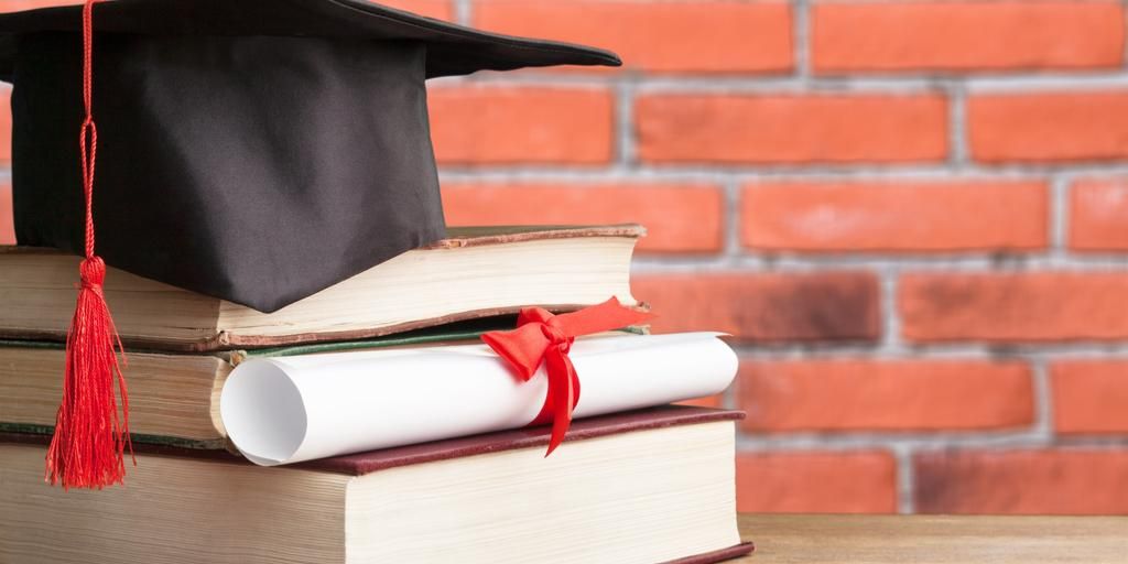 SuccessVets's tweet image. Should personal finance courses be required for all college students? Read why they should be part of your child's' college curriculum buff.ly/2yDGpvE @thriveby30