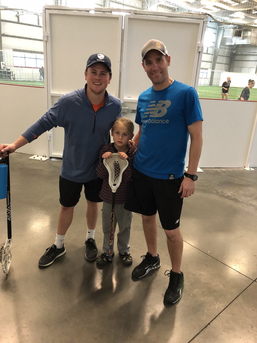 JoJoWAR_DRUMMER's tweet photo. @USBOXLA @CDLAX7 @calilaxallstars @lxtclacrosse Simply the best is #USBOXLA
The coaching staff for my sons #TinyTykes clan are fabulous...got MUCH better after one practice 👊🏽🎩✊🏽 https://t.co/vmukbKoKXu